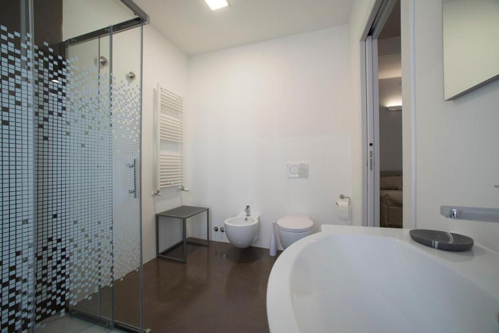 L'Ottava Guesthouse ミラノ エクステリア 写真