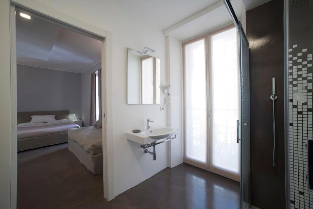 L'Ottava Guesthouse ミラノ エクステリア 写真